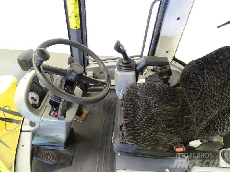 Yanmar V80 Utovarivači na kotačima