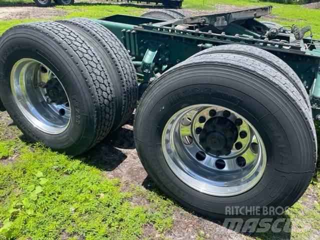 Mack CXU613 Pinnacle Traktorske jedinice