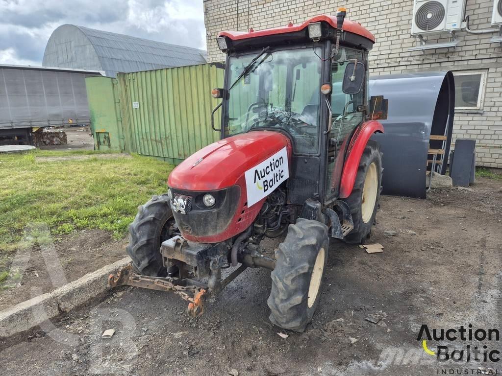 Branson 5820 CX Traktori