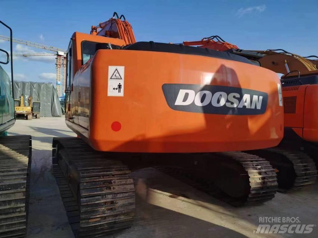 Doosan DH 220 Bageri gusjeničari