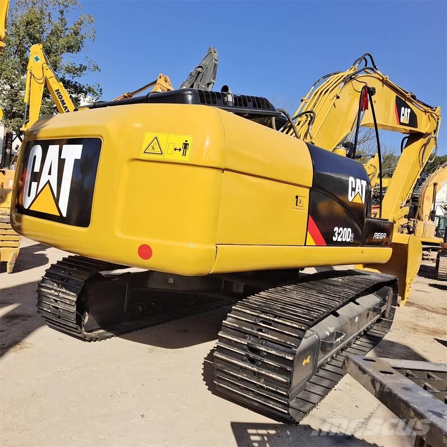 CAT 320D2L Bageri gusjeničari