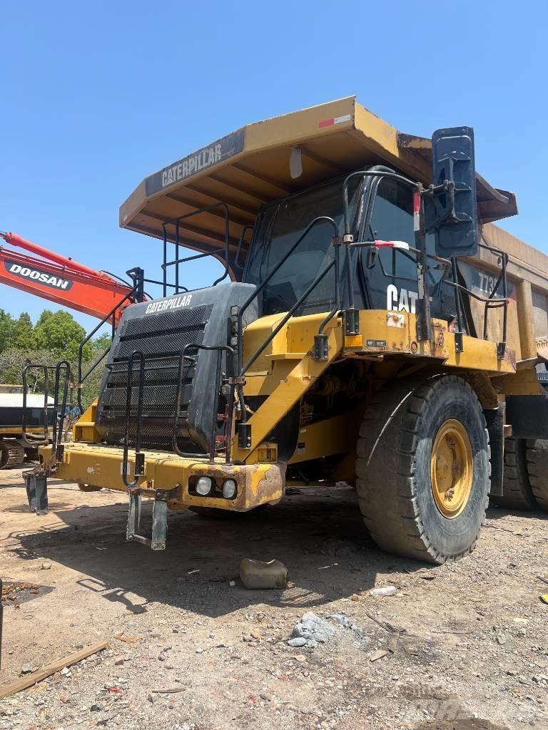 CAT 773F Kruti damperi
