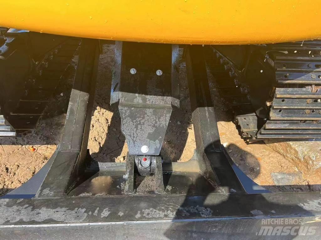CAT 307 Bageri gusjeničari