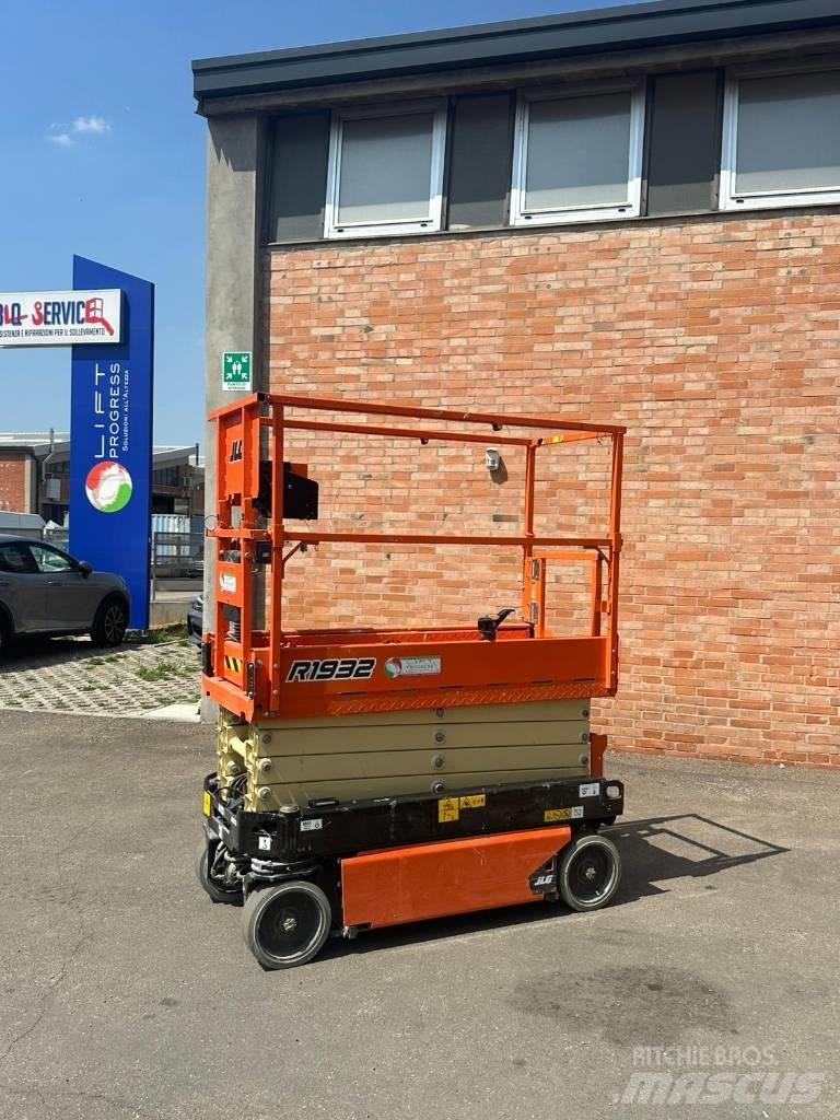 JLG 1932 R Škaraste platforme