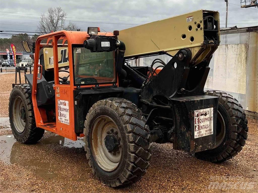 JLG G6-42A Teleskopski viličari