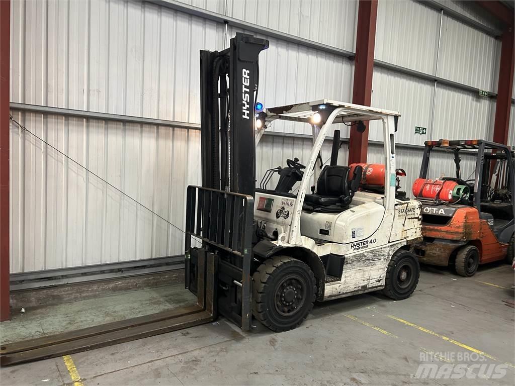 Hyster H4.0FTS Plinski viličari
