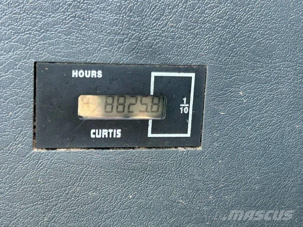 Hyundai HX 145 Bageri gusjeničari