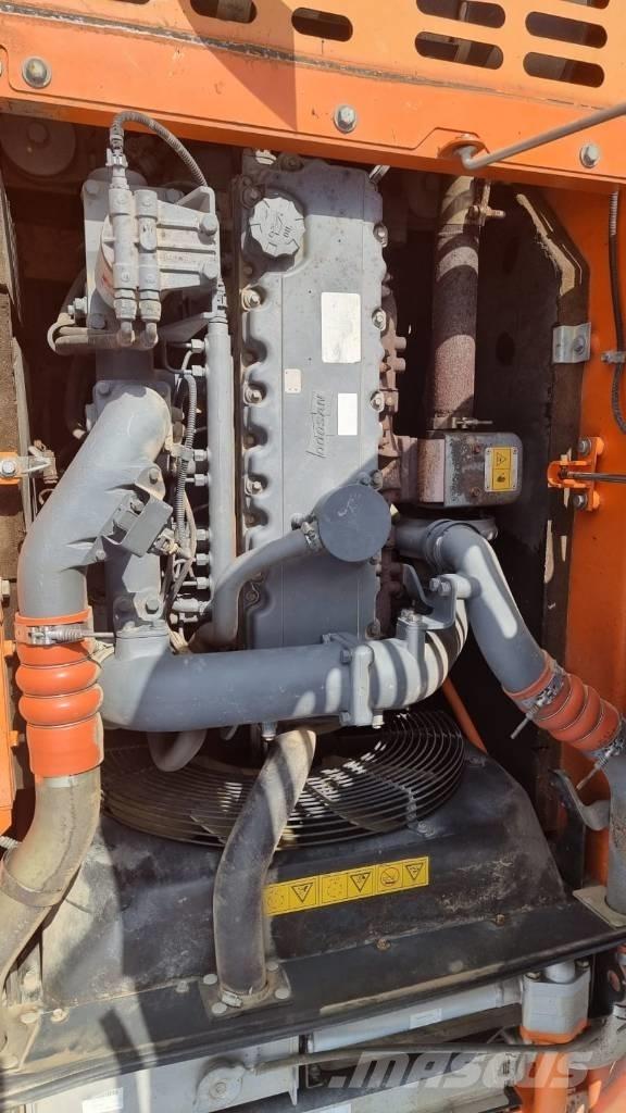 Doosan DX 225 LC Bageri gusjeničari