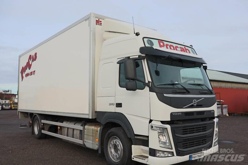 Volvo FM Serie 3722 Sanduk kamioni