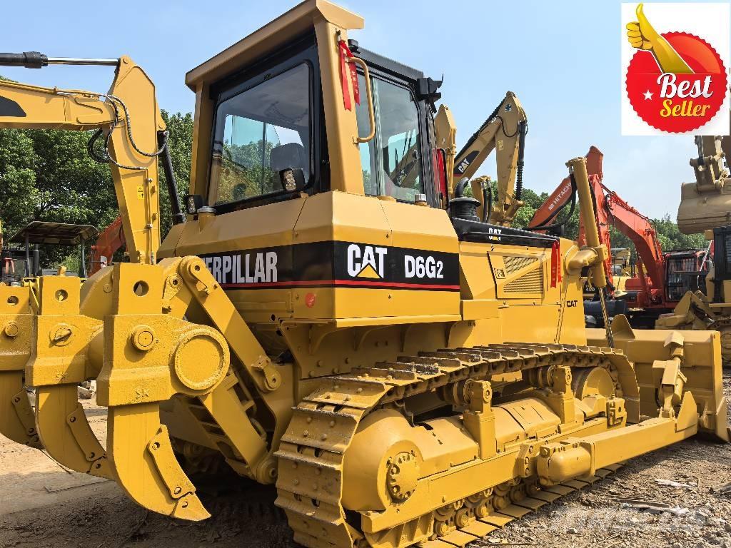 CAT D 6 G LGP II Buldožeri gusjeničari