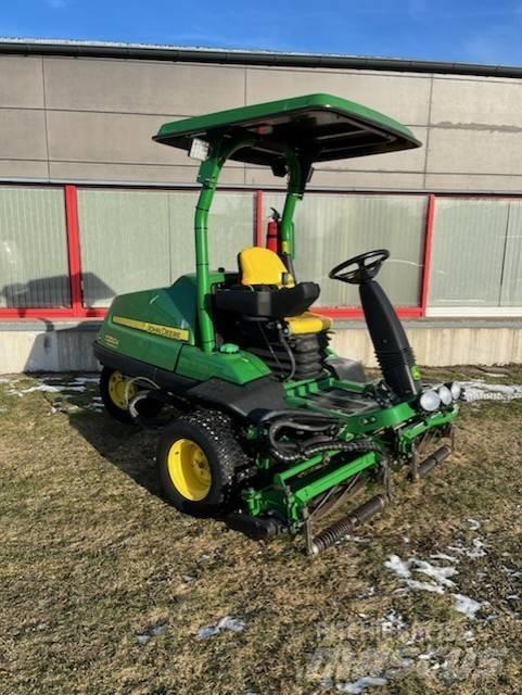 John Deere 7200 A Kosilice za otvoren prostor