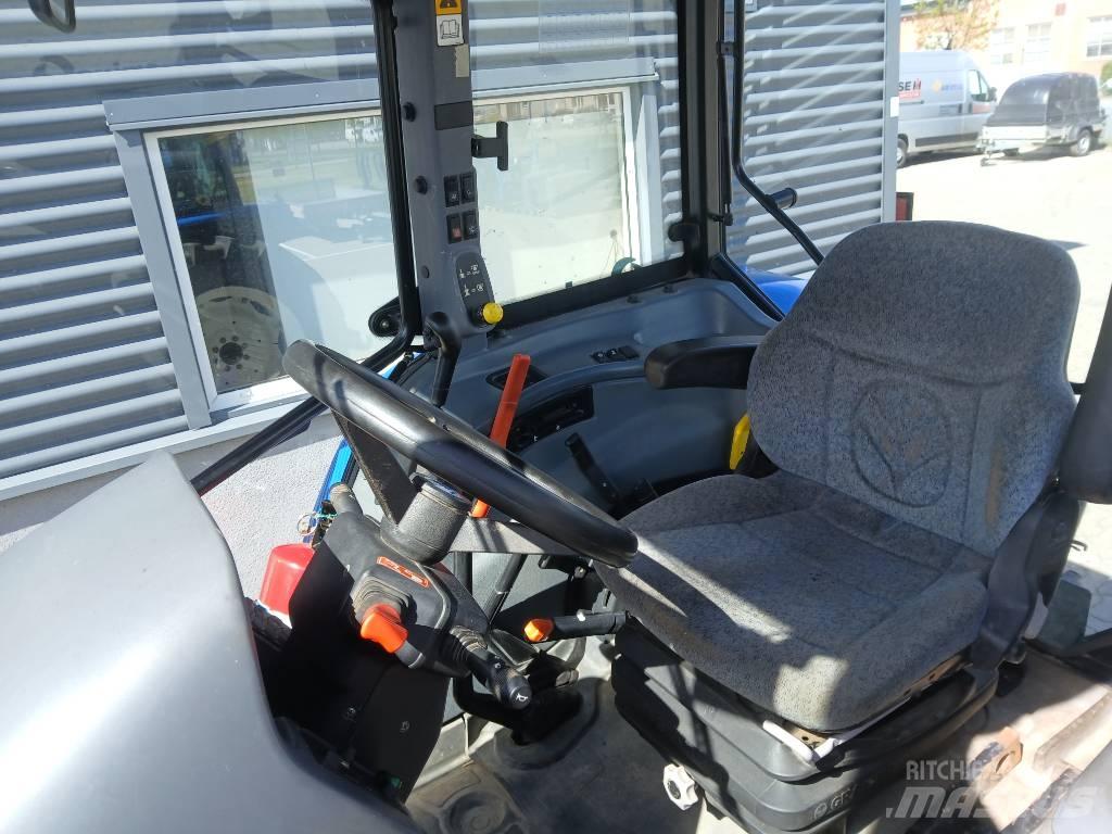 New Holland TL90A Traktori