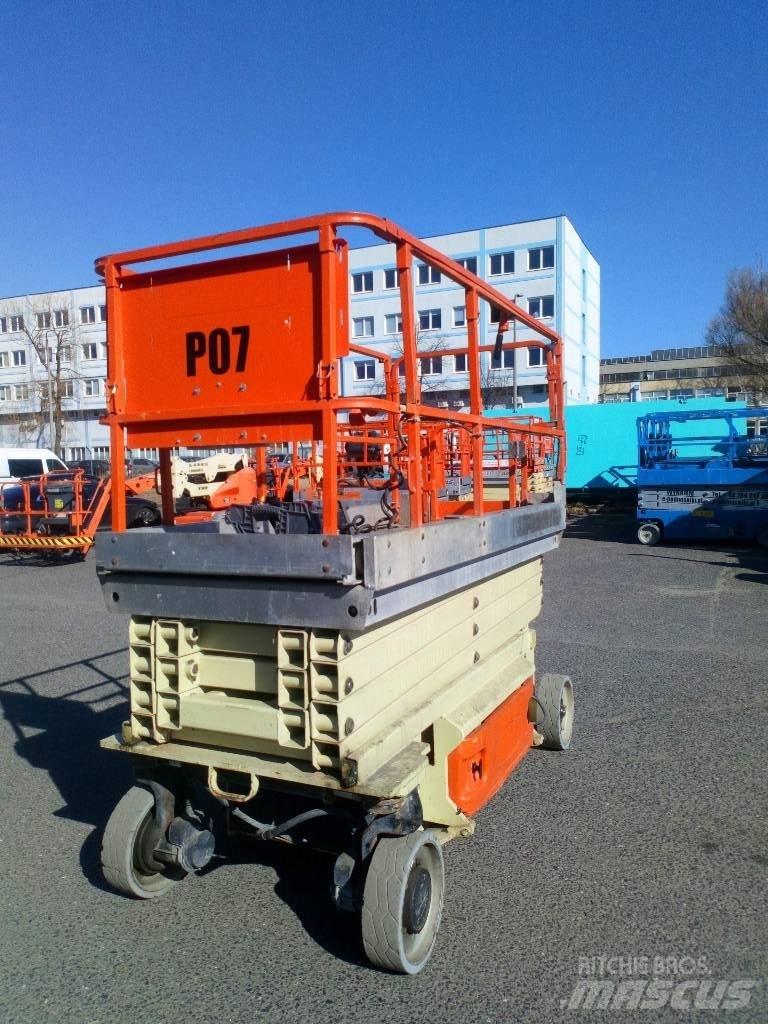 JLG 3246 ES Škaraste platforme