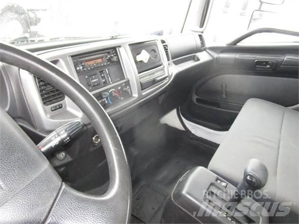 Hino 338 Kombiji / vakuumski kamioni