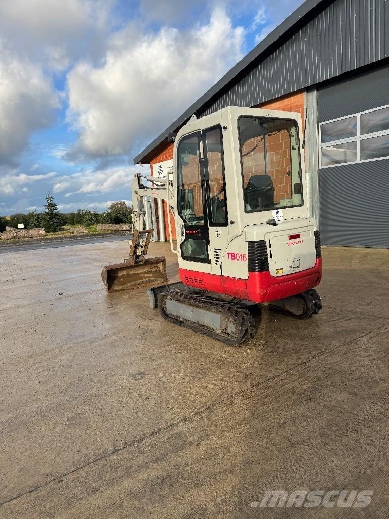 Takeuchi TB 016 Mini bageri <7t