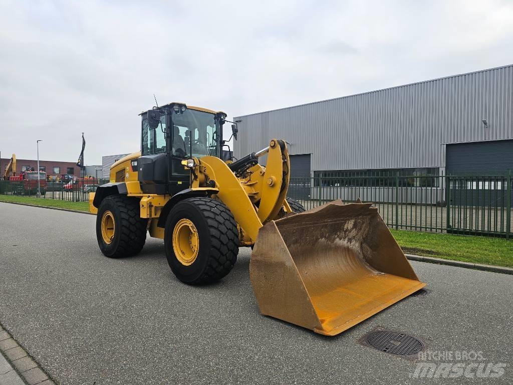 CAT 938 M Utovarivači na kotačima