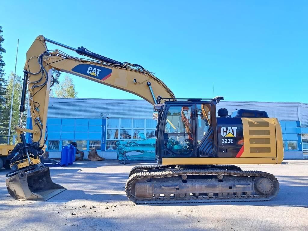 CAT 323 EL *MYYTY* Bageri gusjeničari