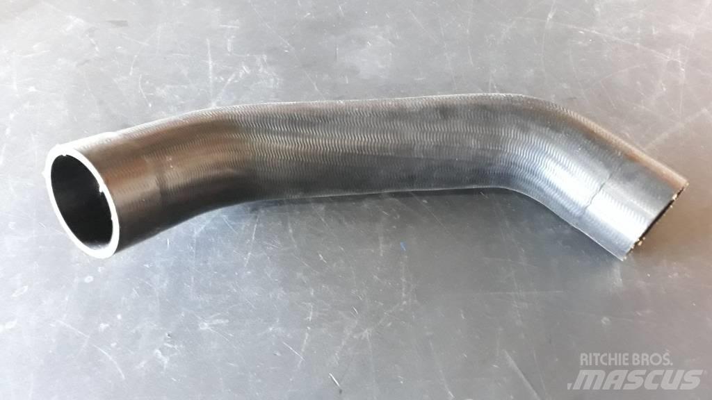 Volvo HOSE  21133832 Motori