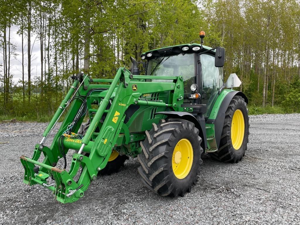 John Deere 6125 R Traktori