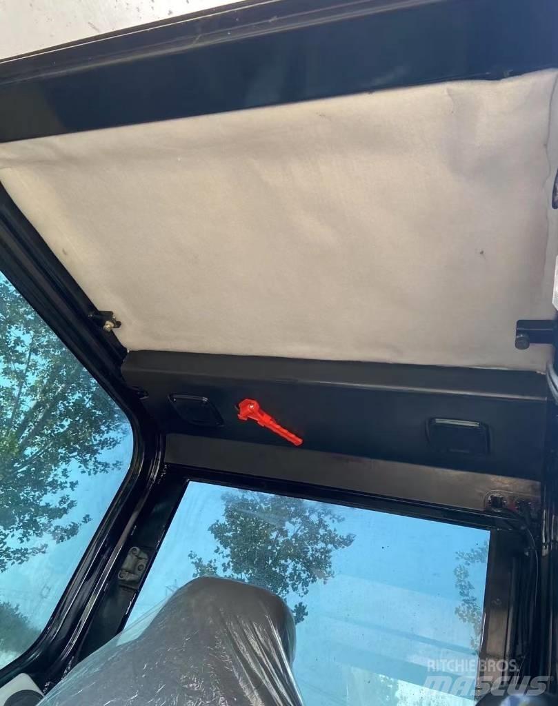CAT 307 Bageri gusjeničari