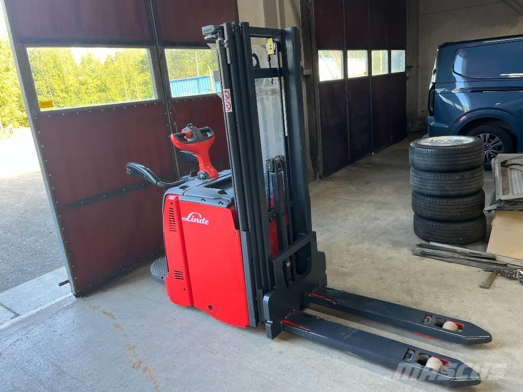 Linde D 14 AP Samopogonski ručni viličari
