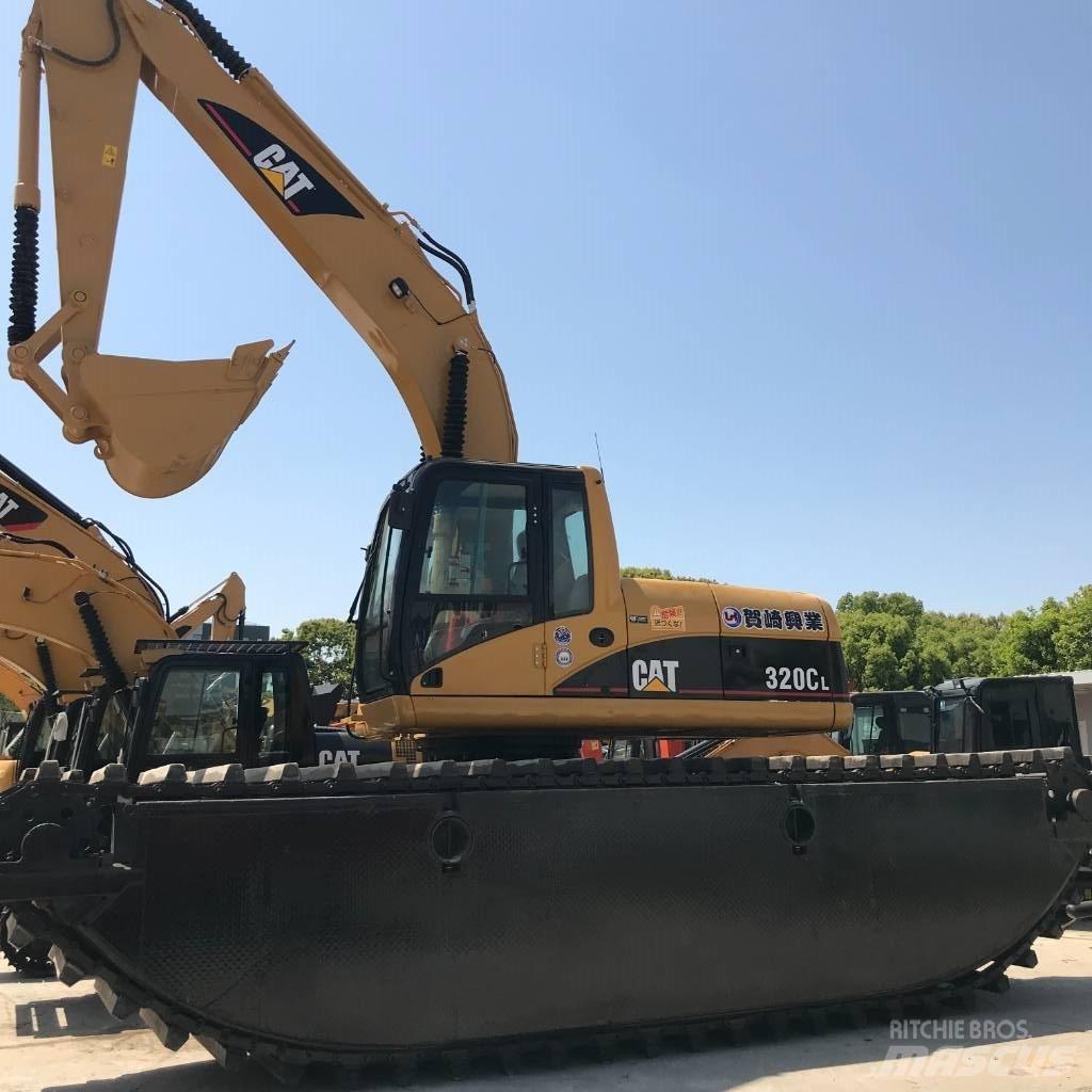 CAT 320 C L Amfibijski bageri