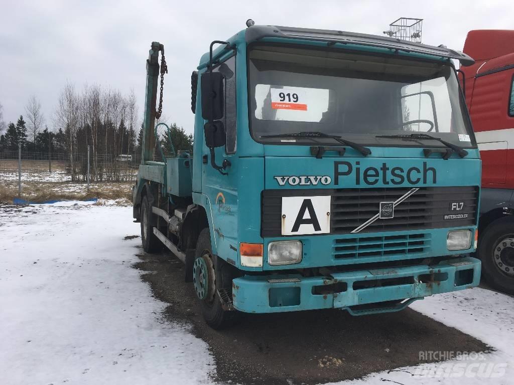 Volvo FL7 Rol kiper kamioni s kukama za dizanje