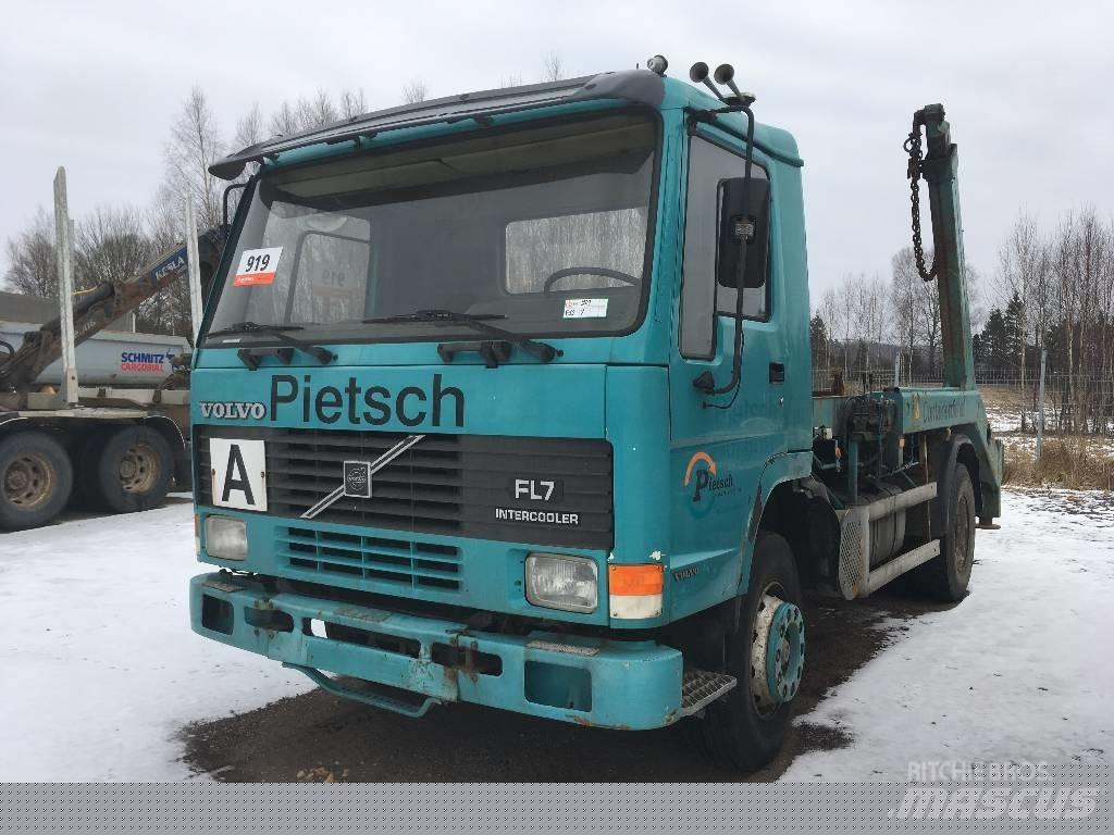 Volvo FL7 Rol kiper kamioni s kukama za dizanje