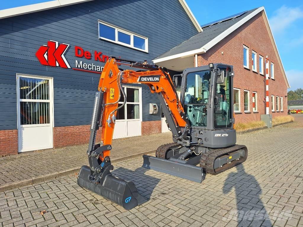 Develon DX 27 Z-7 Mini bageri <7t