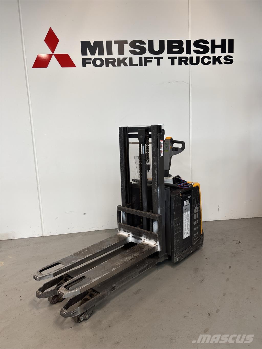 Atlet PDP200 Samopogonski ručni viličari