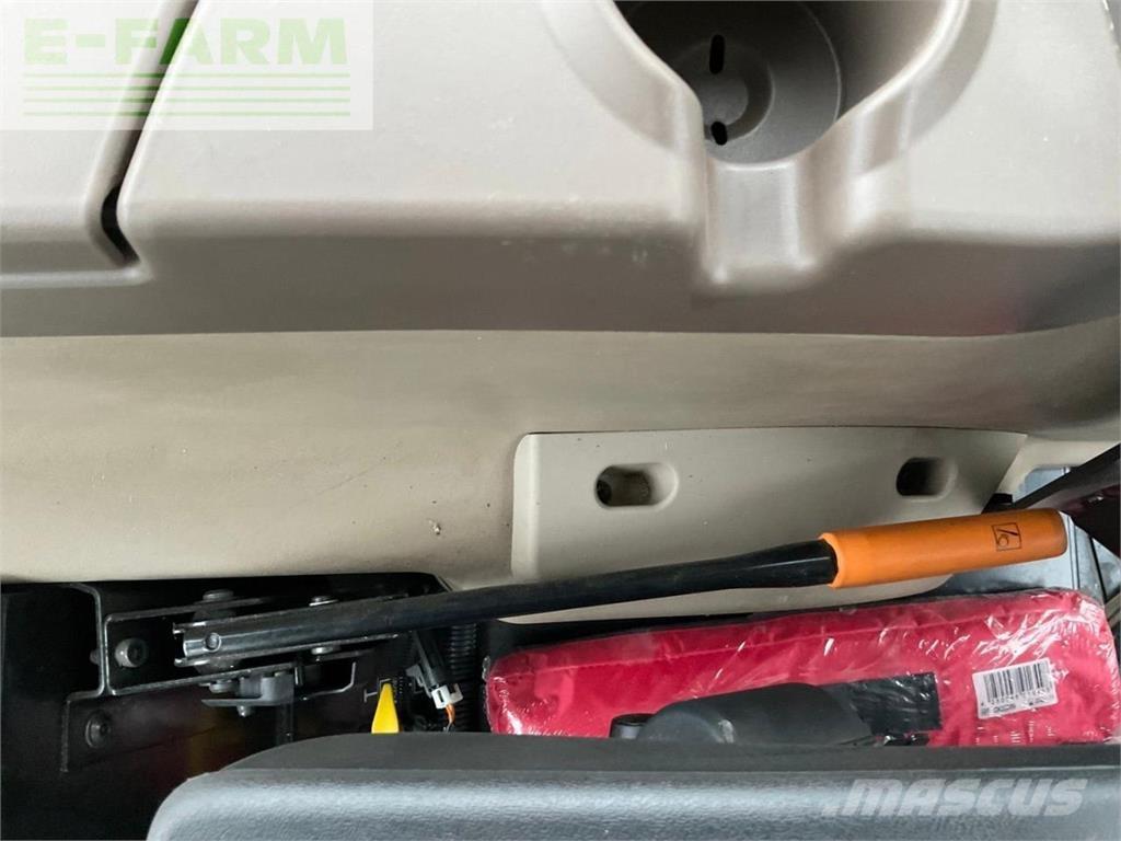 John Deere 5058E Traktori