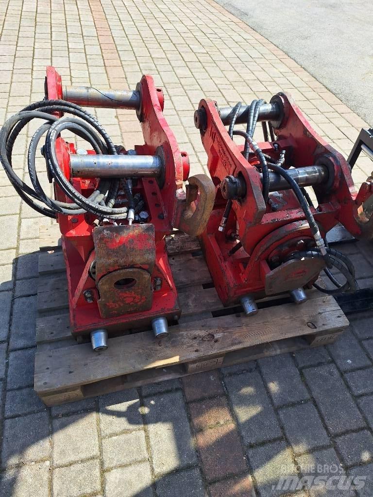 Takeuchi TB 2150 Bageri gusjeničari