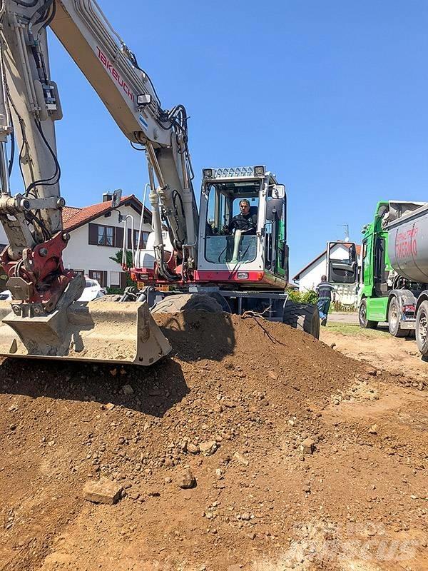Takeuchi TB 2150 Bageri gusjeničari