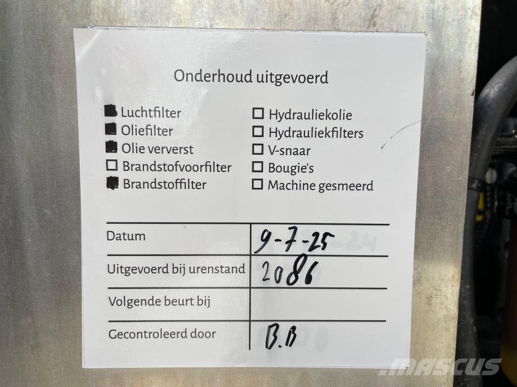Paus PTK 31 SOLD Rabljene dizalice za težak teren