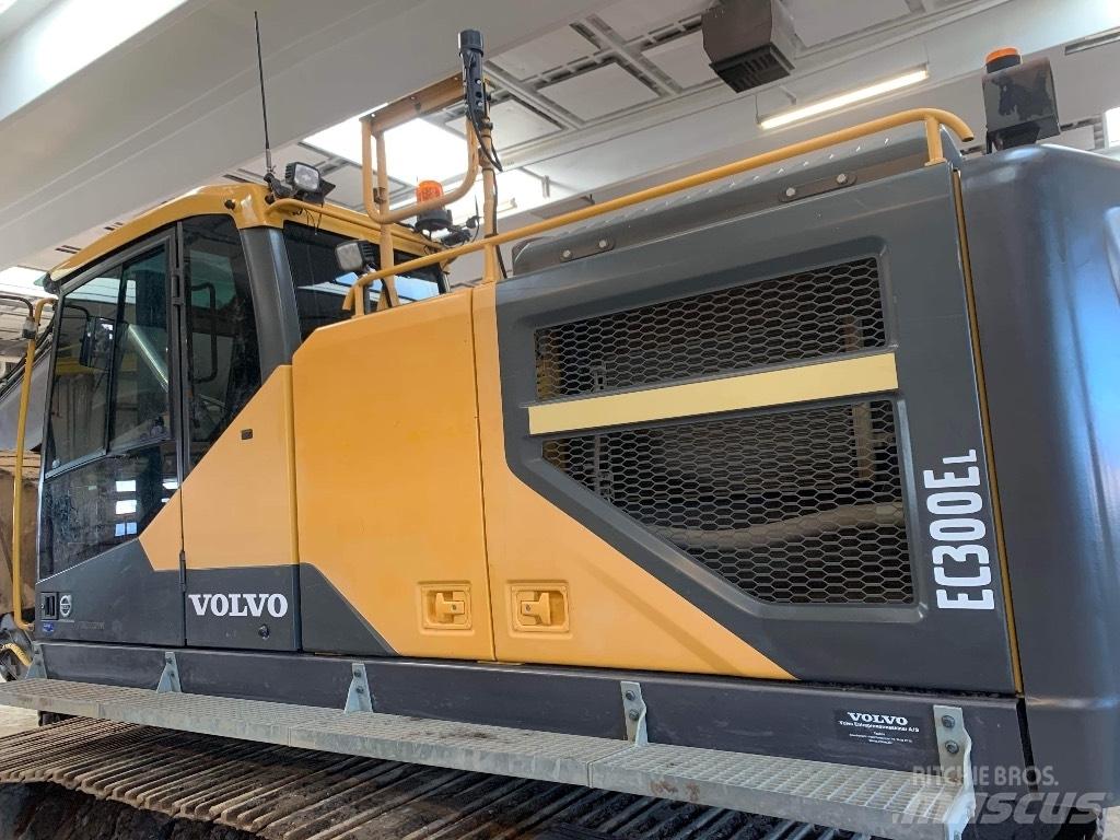 Volvo EC 300 E Bageri gusjeničari