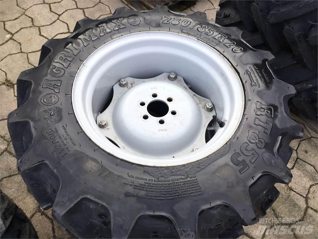 BKT 280/85R20 Gume, kotači i naplatci