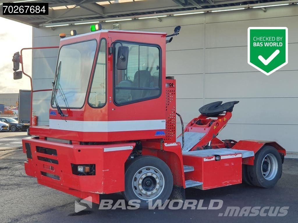 MOL MY225 4X2 Vučna vozila