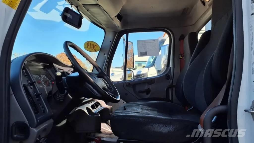Freightliner M2 Kamioni za prijevoz pića