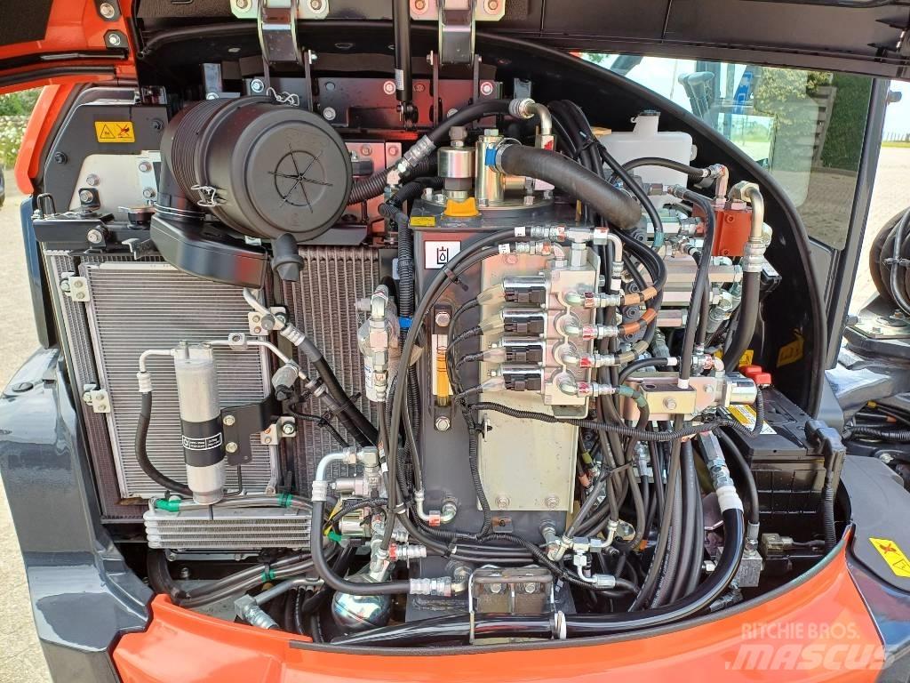 Kubota KX060-5 Mini bageri <7t