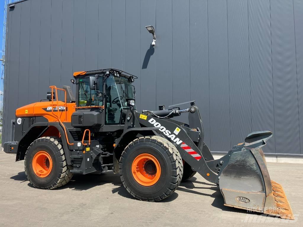 Doosan DL 320-7 Utovarivači na kotačima