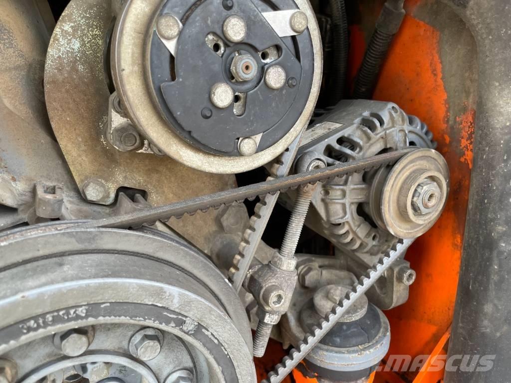 Hamm DV 65 VV Valjci sa dvojnim bubnjem