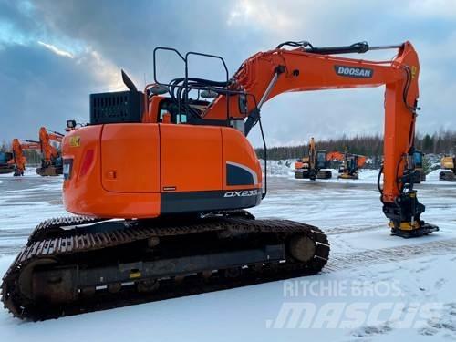 Doosan DX235LCR-5 Bageri gusjeničari