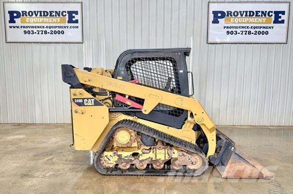 CAT 249D Skid steer mini utovarivači