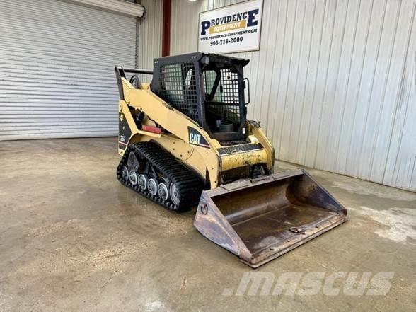 CAT 257 Skid steer mini utovarivači