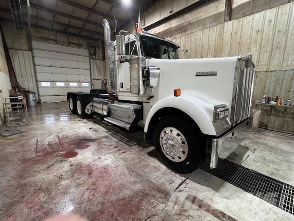 Kenworth W900 Traktorske jedinice