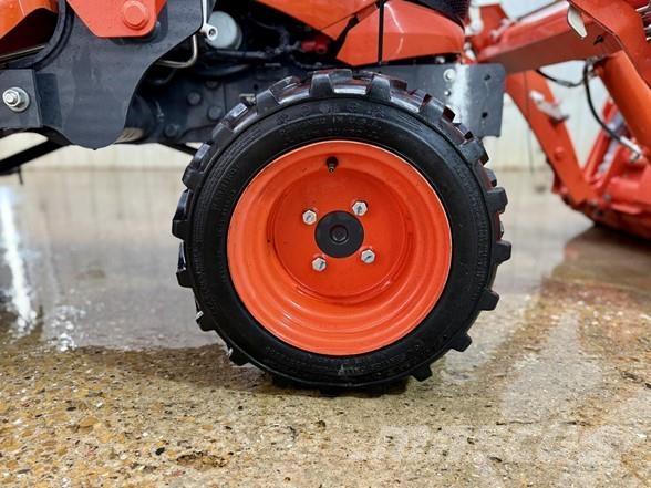 Kubota BX23S Utovarni rovokopači