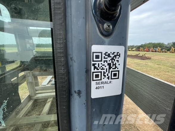 Kubota KX057-4 Kabine i unutrašnjost