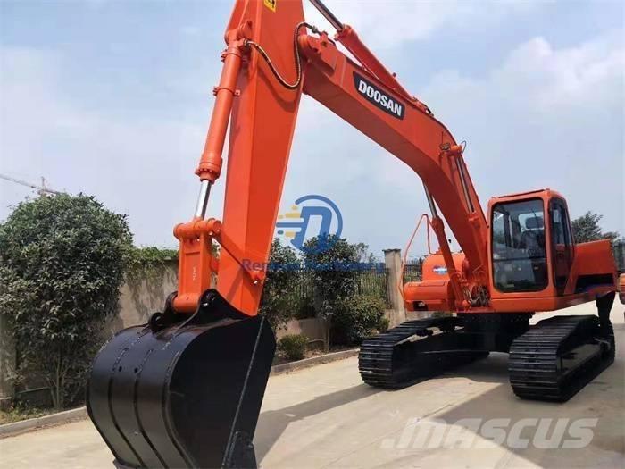 Doosan DH220LC-7 Bageri gusjeničari