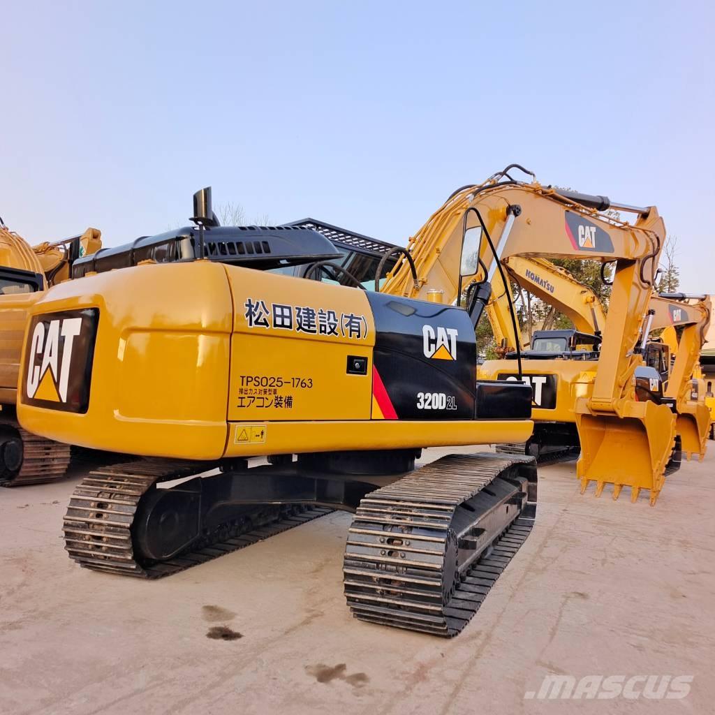 CAT 320 D2 Bageri gusjeničari