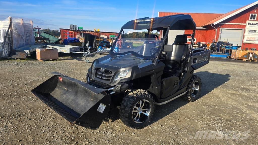  UTV 850 CF moto Utovarivači na kotačima